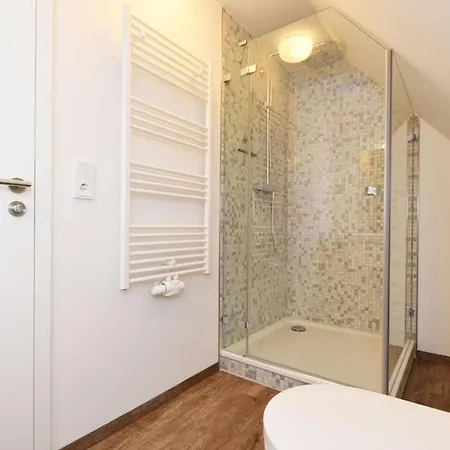 Ostseefrische In By Interhome * Lobbe